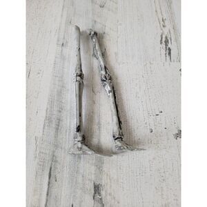 Halloween scary skeleton leg set decor bones prop